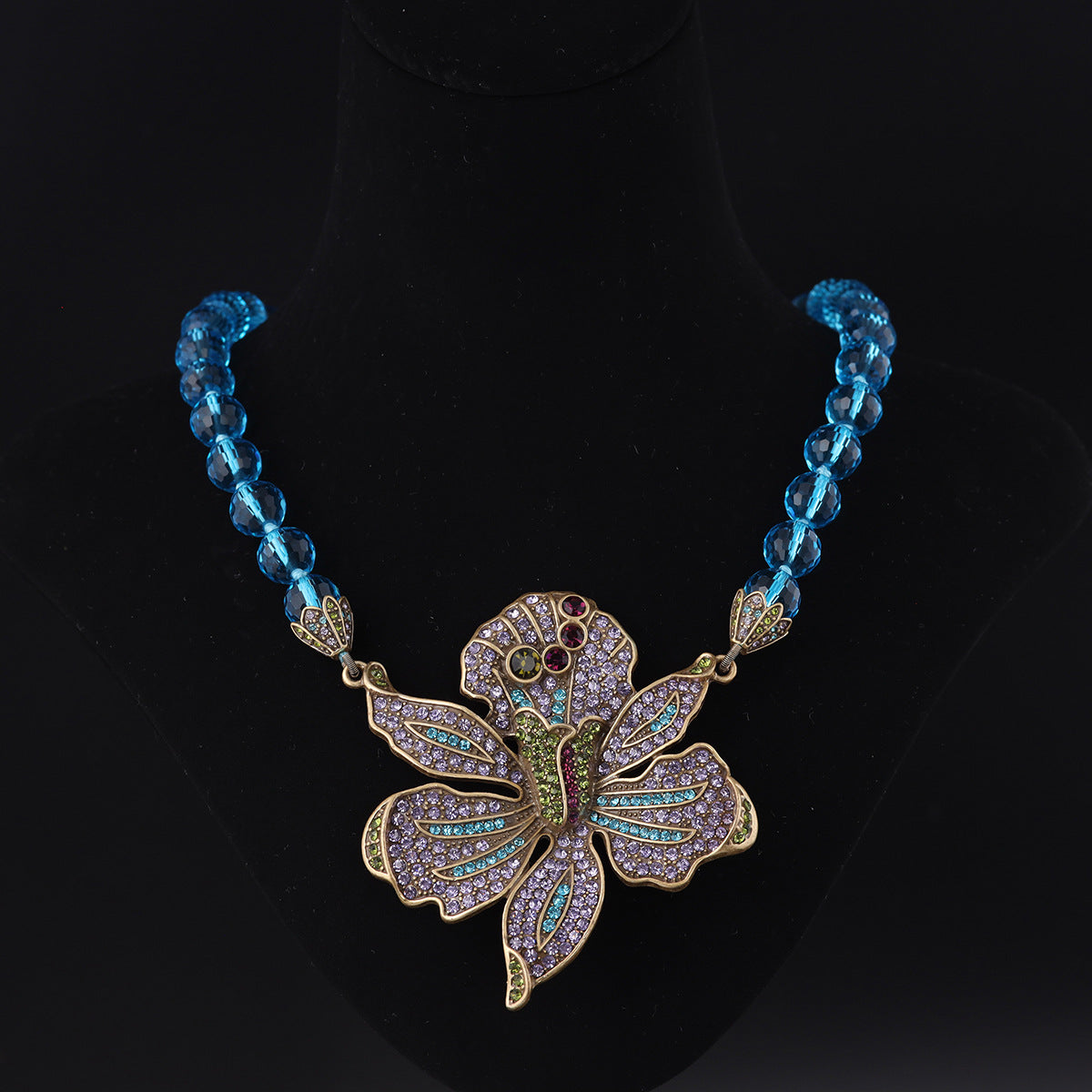 Vintage Cubic Zirconia Floral Statement Necklace Timeless Style