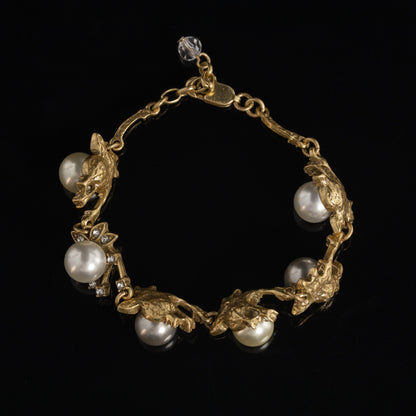Vintage Pearl Minimalist Luxury Bracelet Handcrafted Design