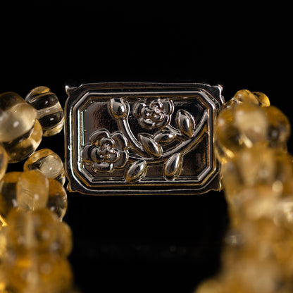 Vintage Star Classic Handcrafted Bracelet for Women