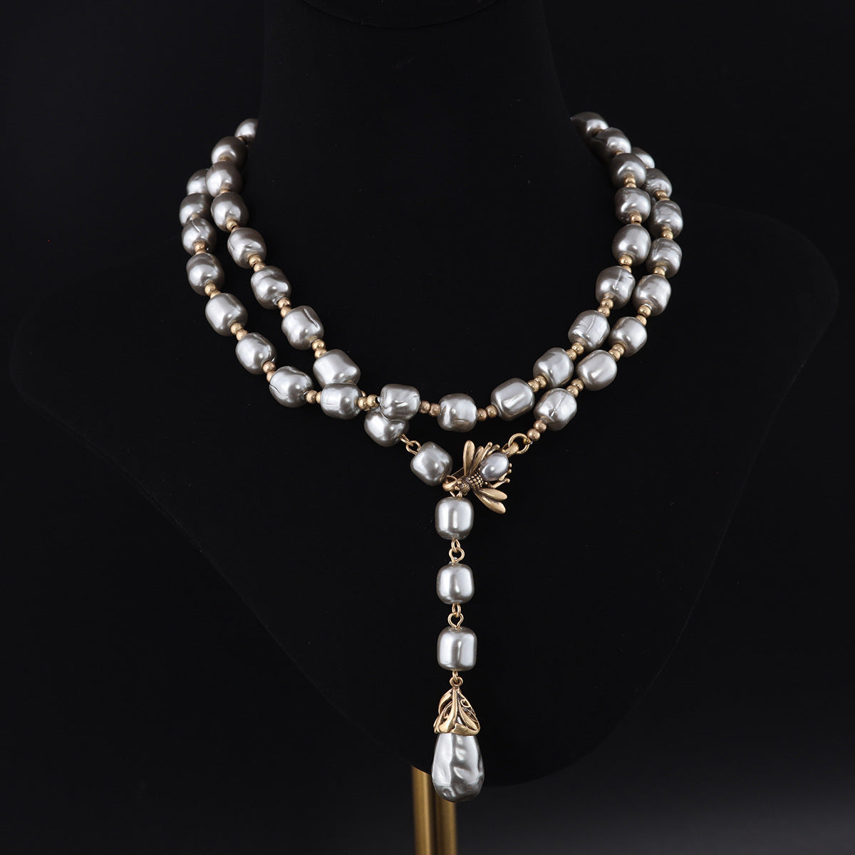 Vintage Refined Chic Elegant Necklace Timeless Style
