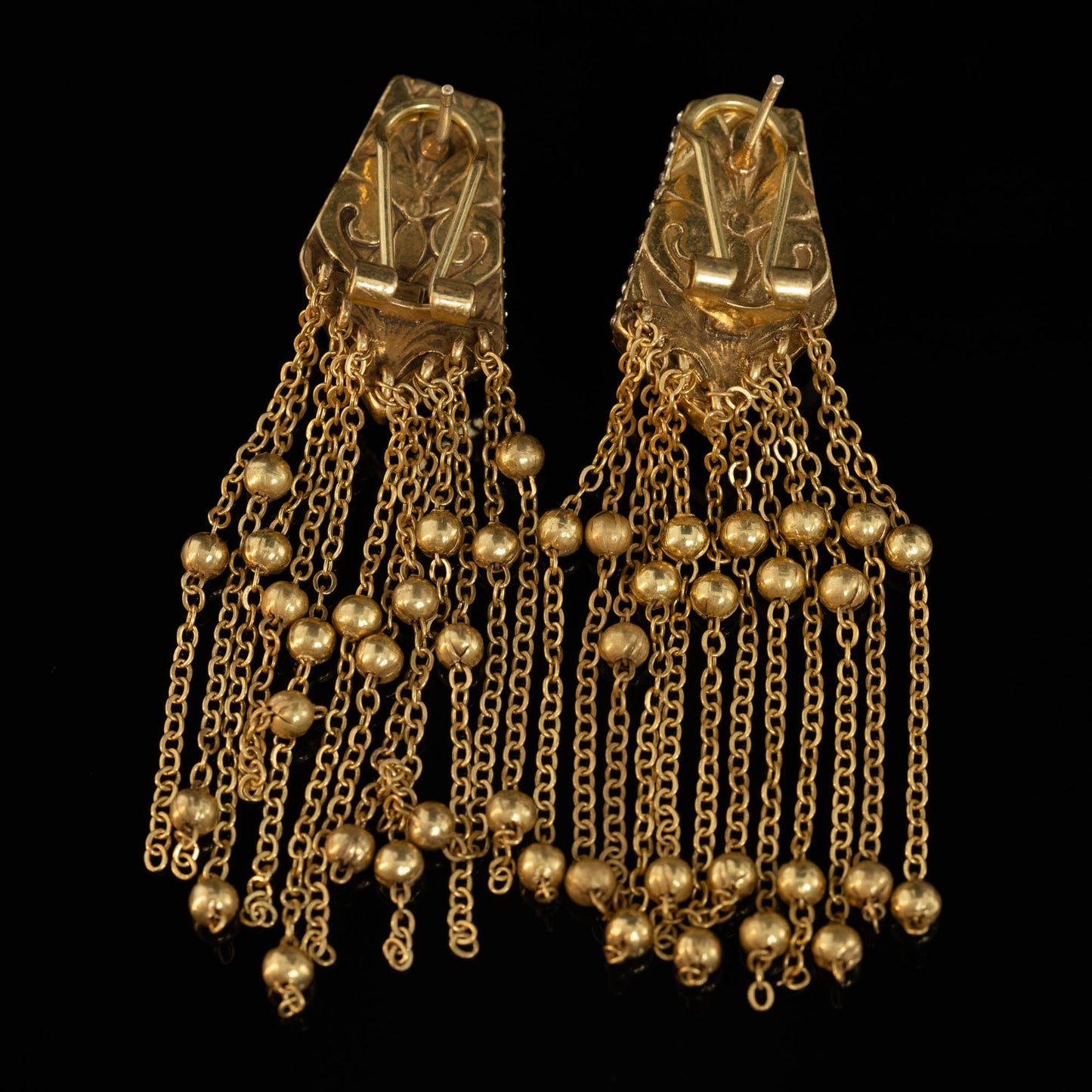 Vintage Chic Elegant Classic Earrings Timeless Style