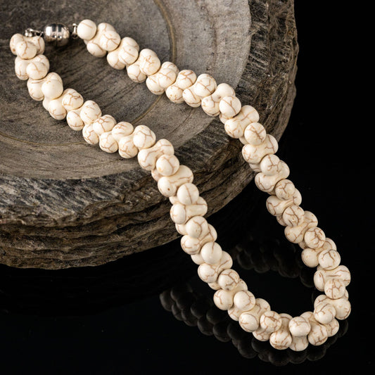 Vintage Heart Luxury Stone Inlay Necklace for Women