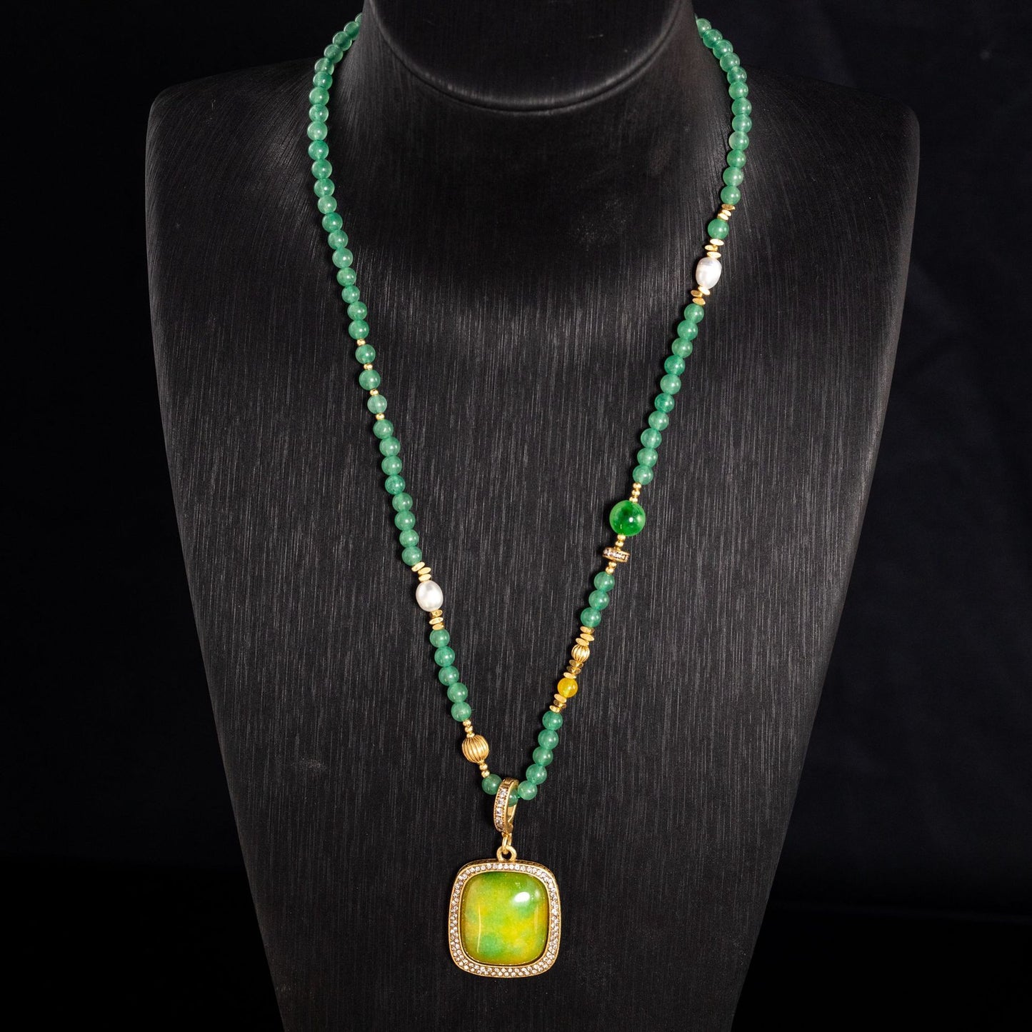 Vintage Natural Stone Chic Necklace for Women