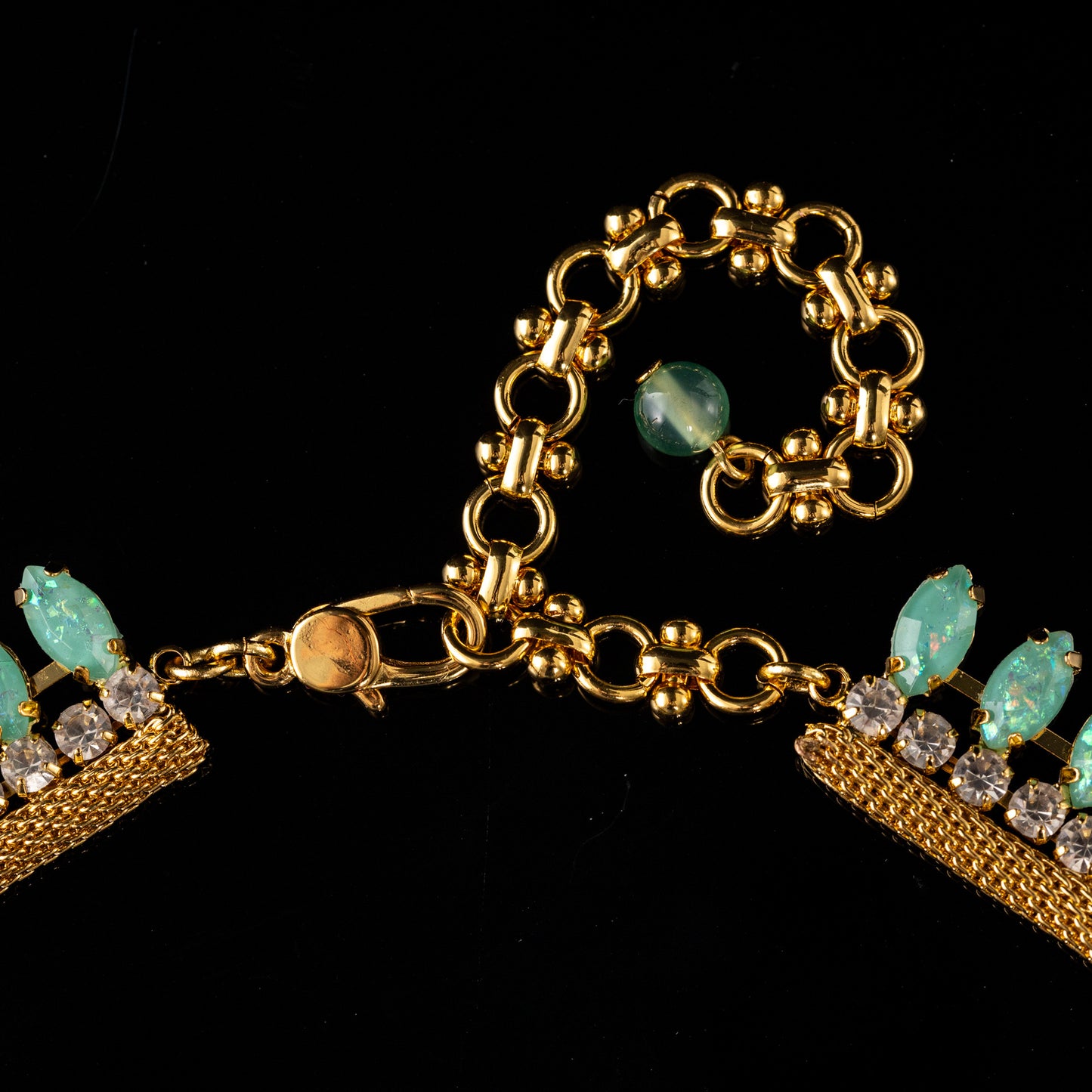 Vintage Crystal Timeless Refined Necklace for Women