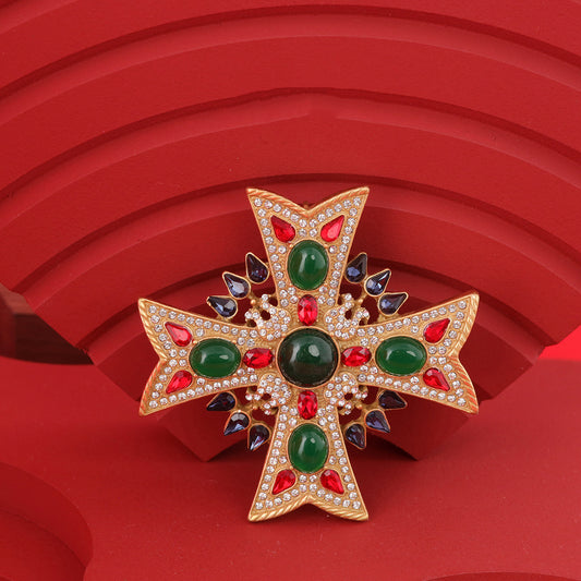 Vintage Geometric Refined Artisan Brooches for Men