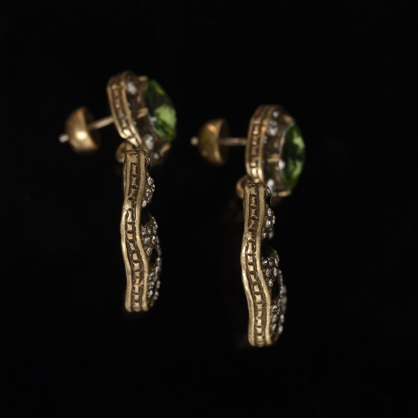 Vintage Enamel Timeless Elegant Earrings for Ladies