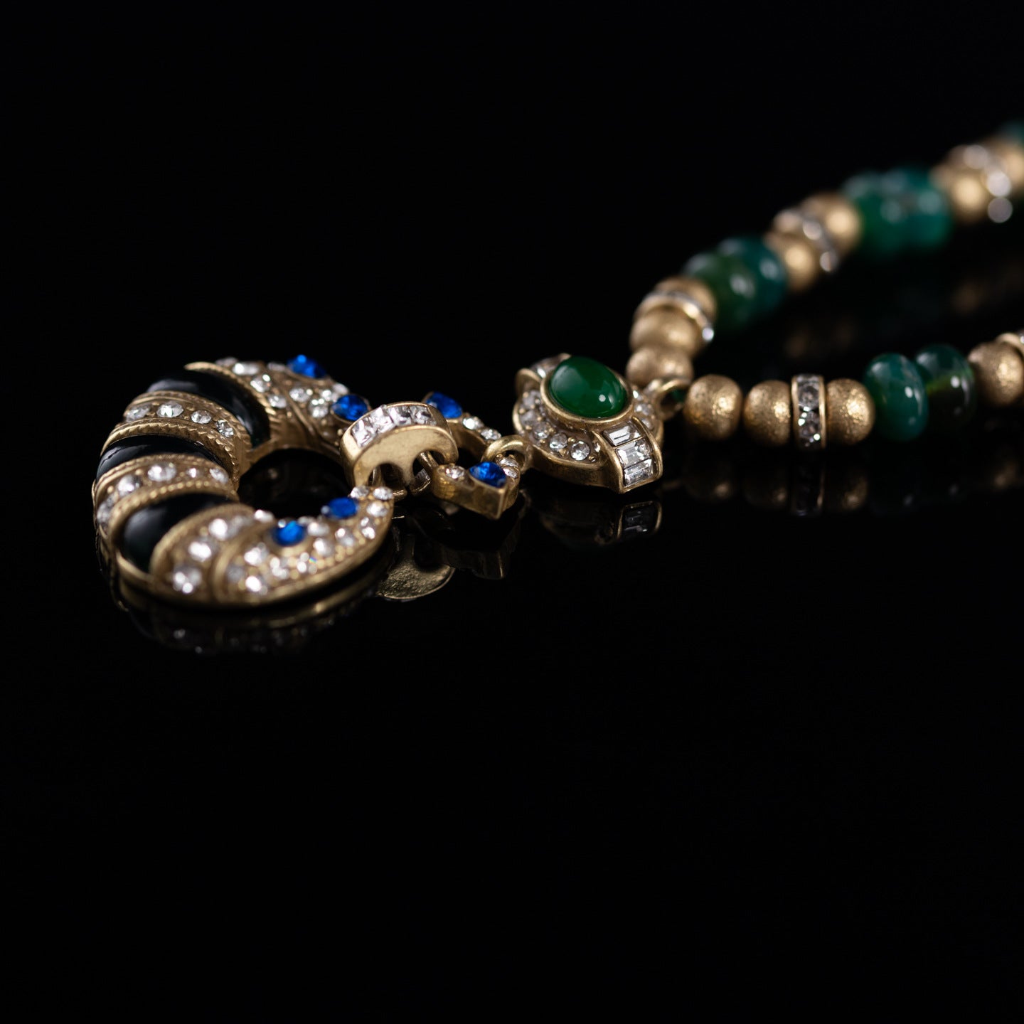 Vintage Agate Geometric Luxury Stone Inlay Necklace for Women