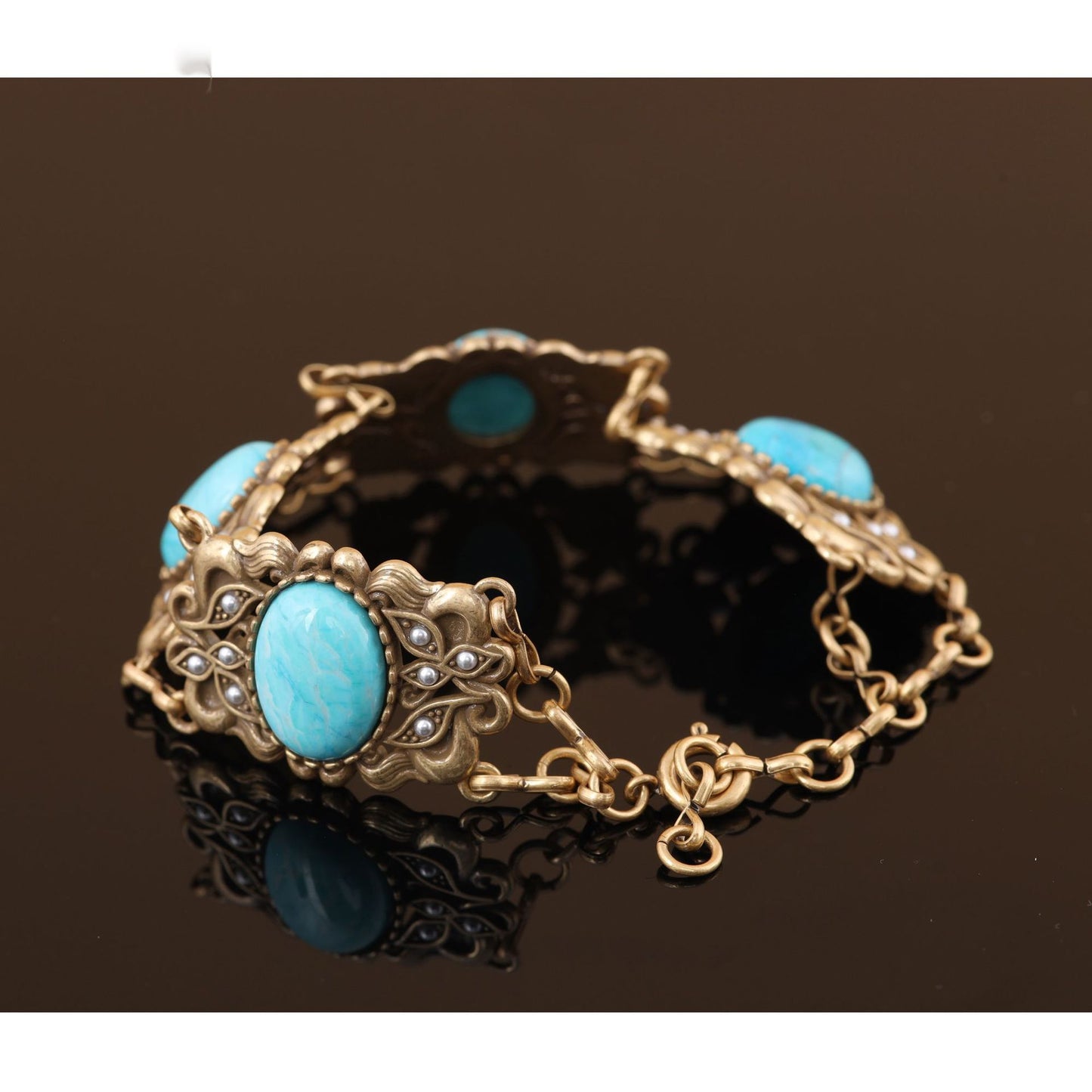 Vintage Floral Chic Minimalist Bracelet for Women