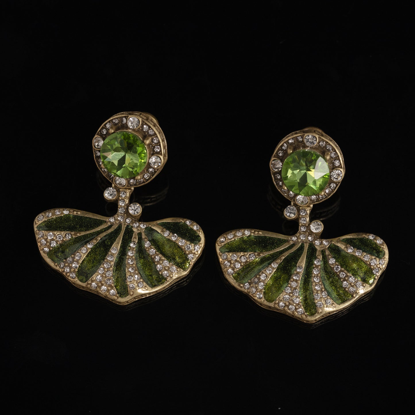 Vintage Enamel Timeless Elegant Earrings for Ladies