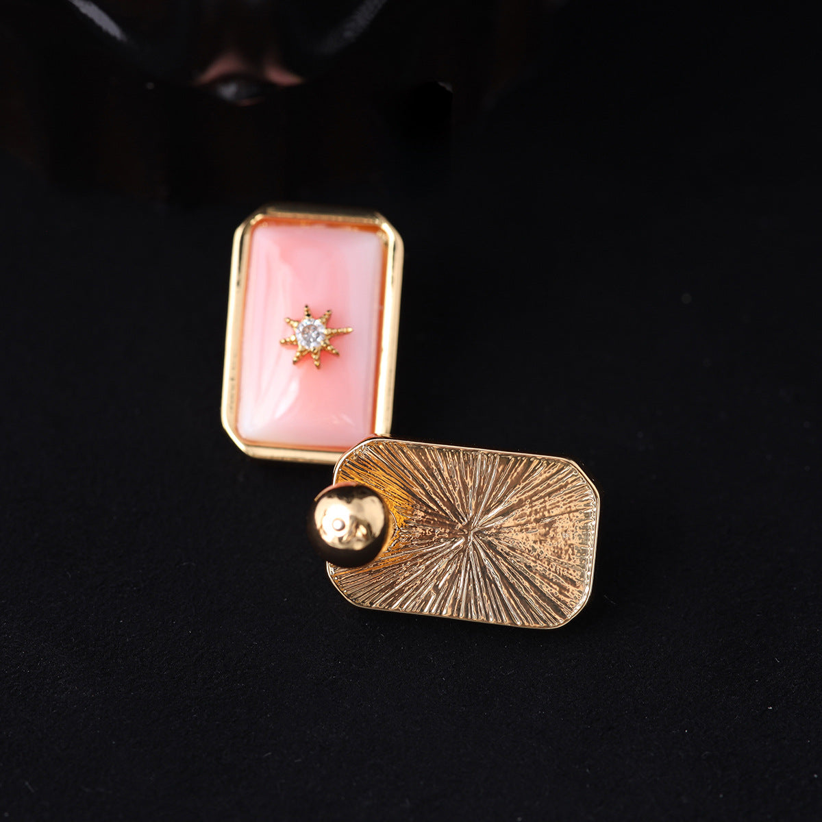 Vintage Shell Chic Chic Earrings for Ladies