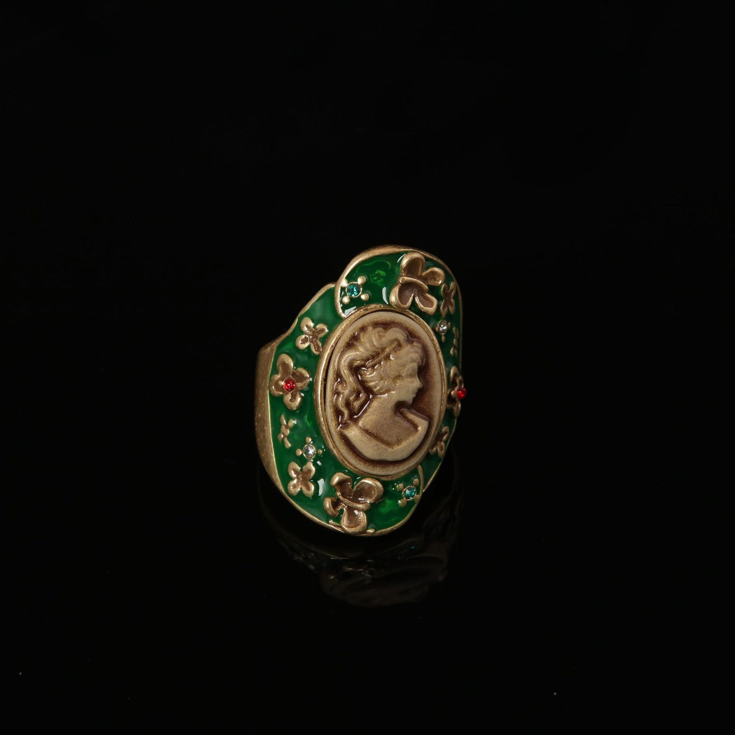 Vintage Enamel Timeless Elegant Open Ring