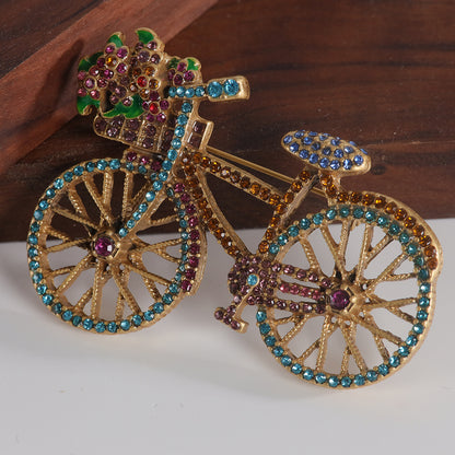 Vintage Art Deco Refined Brooches Handcrafted Design