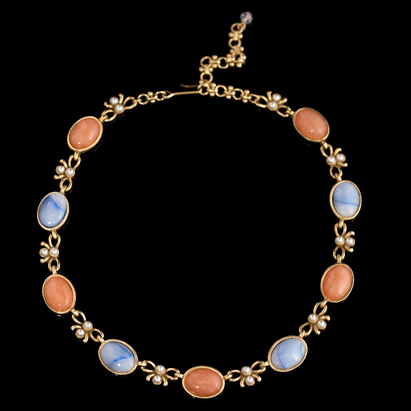 Vintage Pearl Classic Classic Necklace Handcrafted Design