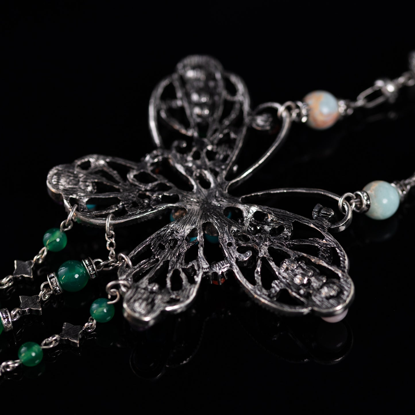 Vintage Natural Stone Butterfly Elegant Necklace Timeless Style