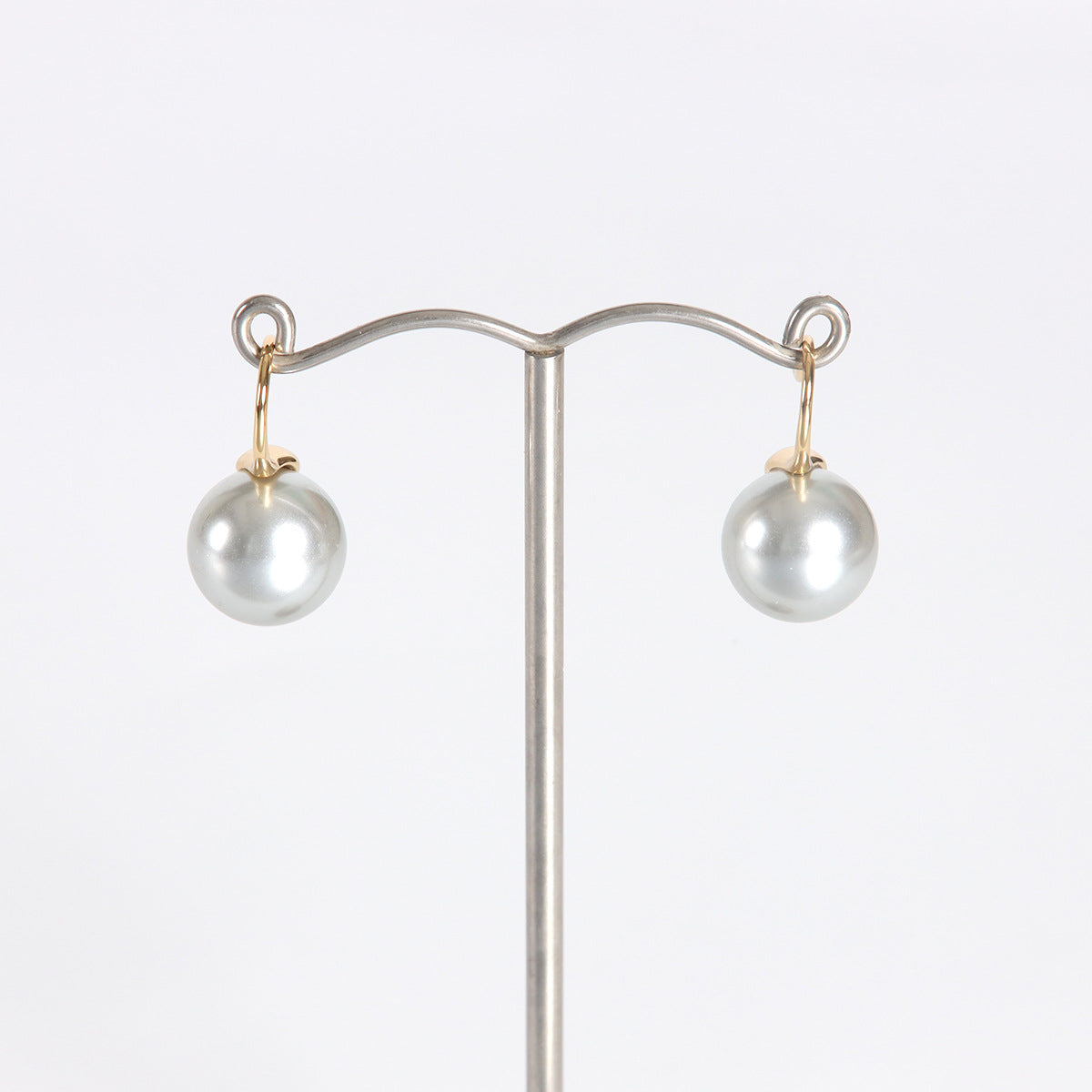 Vintage Pearl Timeless Handcrafted Earrings for Women