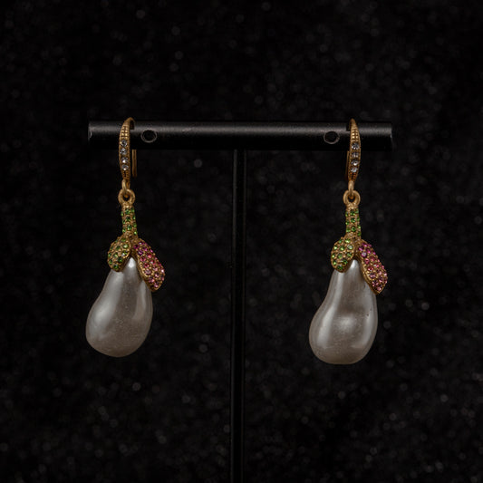 Vintage Elegant Timeless Luxury Earrings for Women