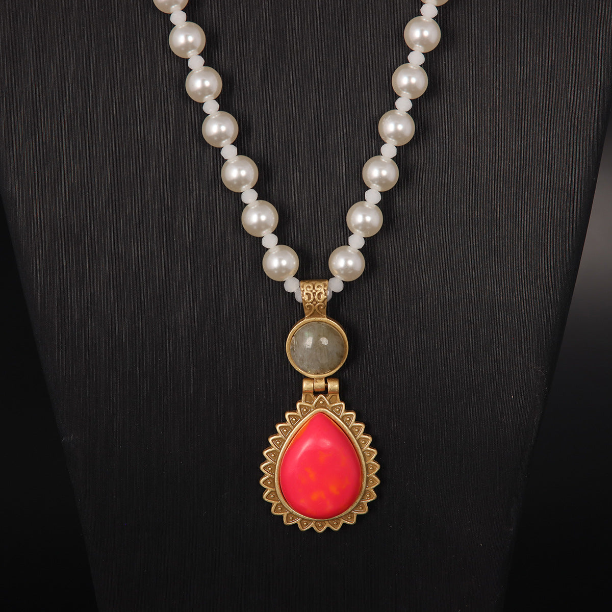 Vintage Glass Star Statement Necklace for Ladies