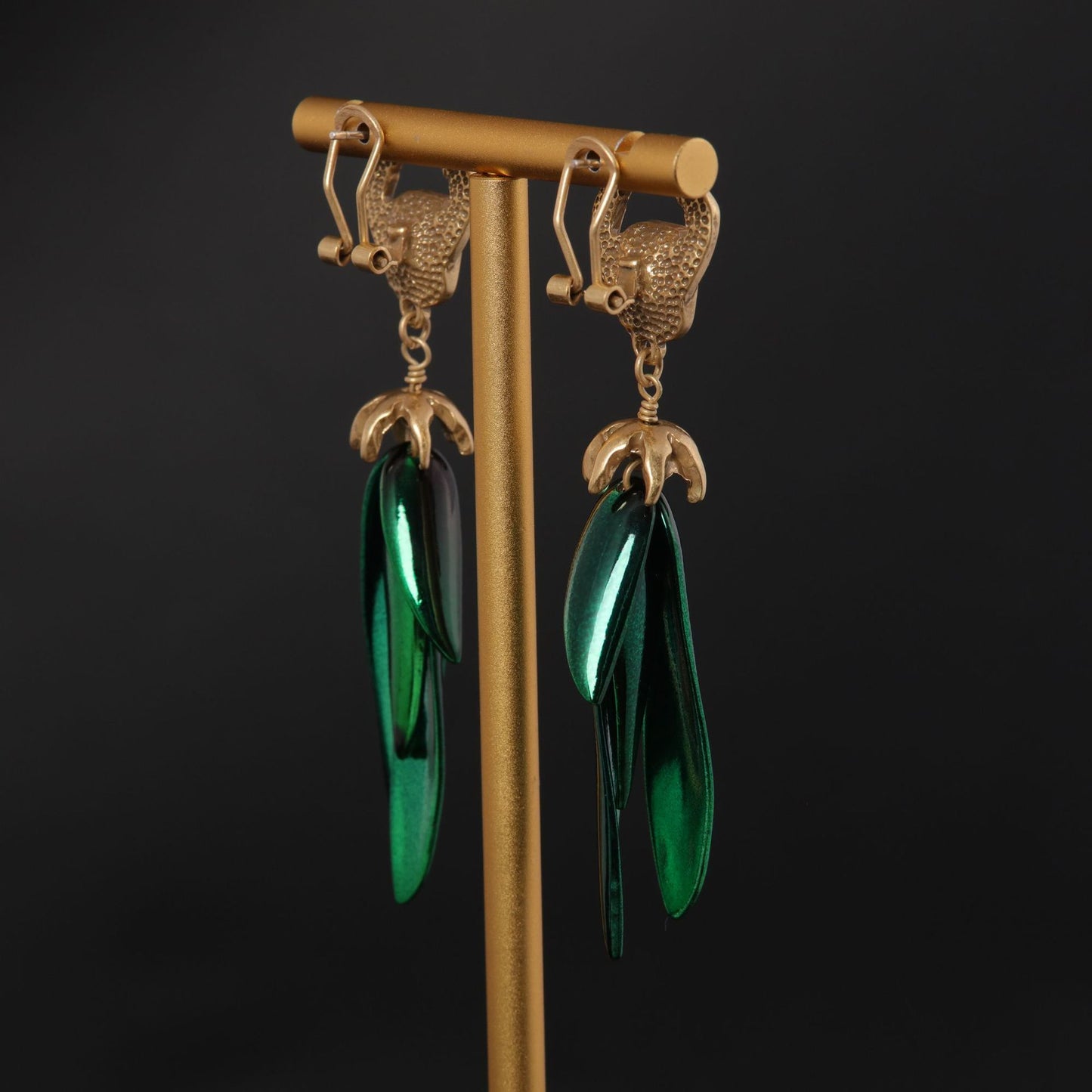 Vintage Crystal Heart Refined Handcrafted Earrings for Ladies