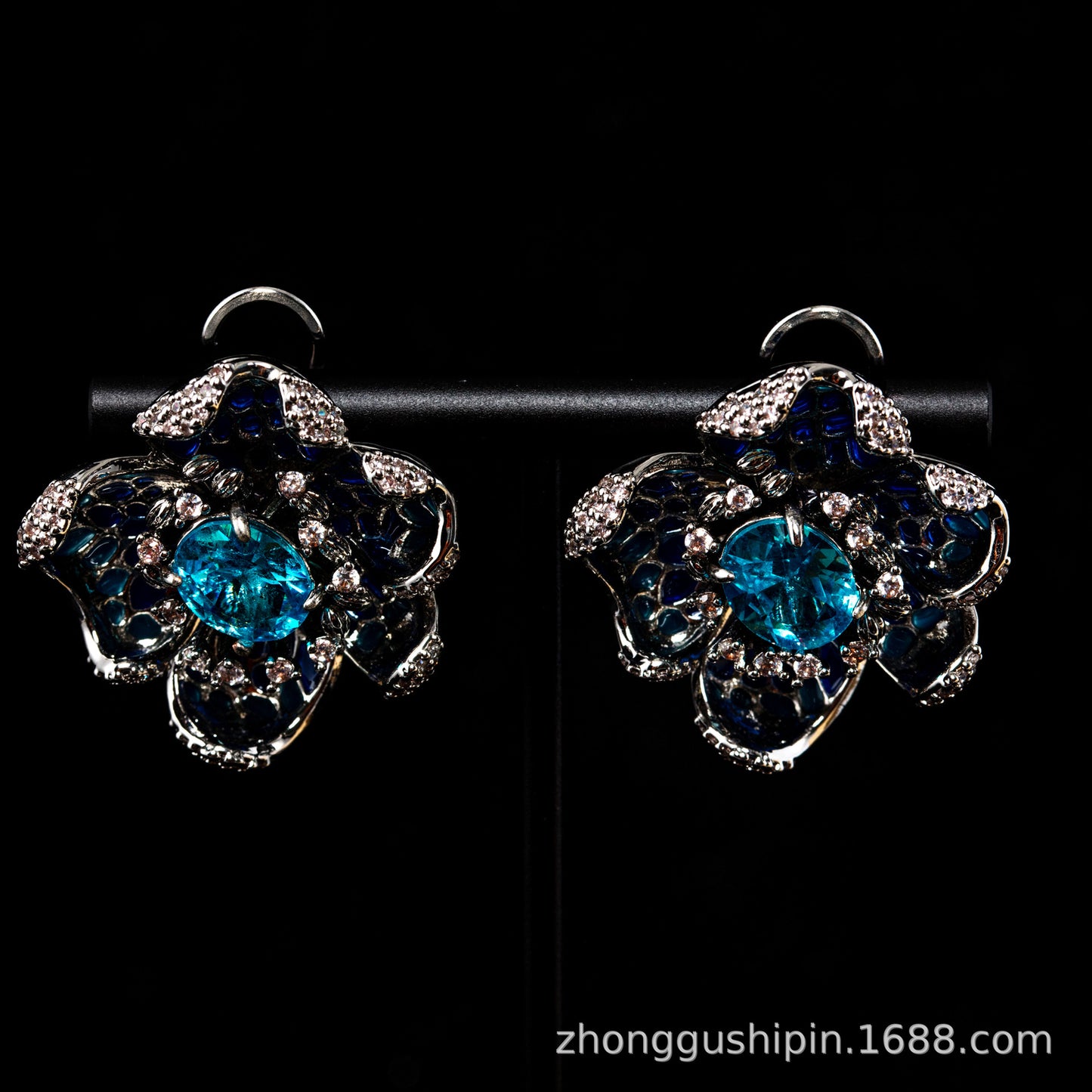 Vintage Floral Artisan Handcrafted Earrings for Ladies