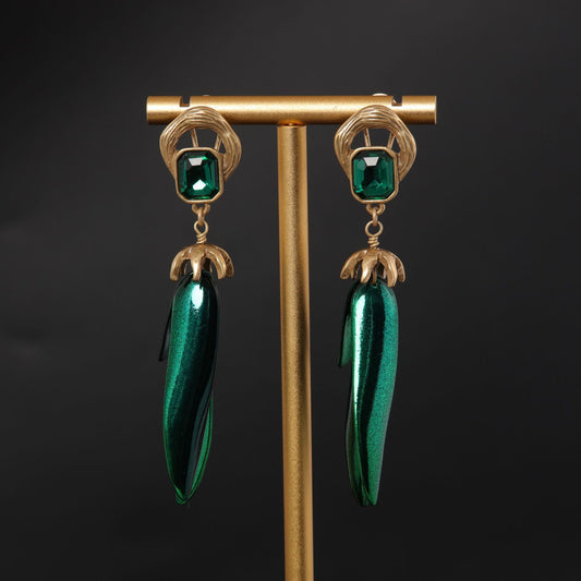 Vintage Crystal Heart Refined Handcrafted Earrings for Ladies
