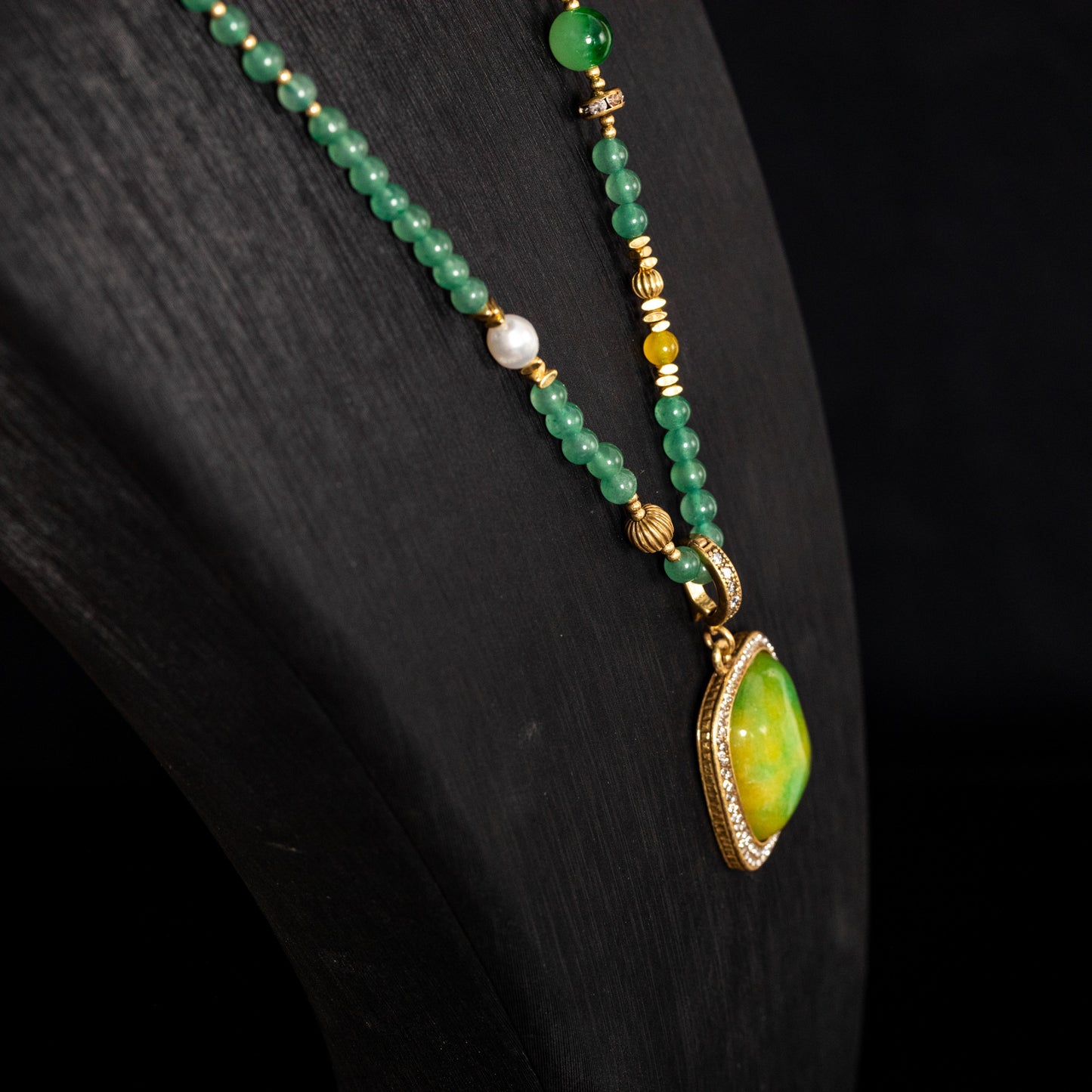 Vintage Natural Stone Chic Necklace for Women