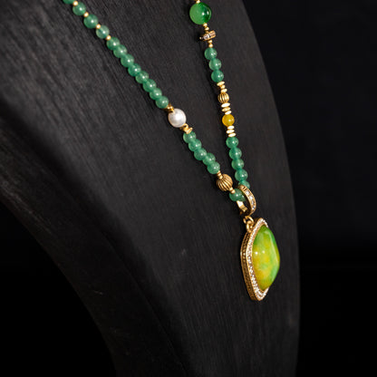 Vintage Natural Stone Chic Necklace for Women