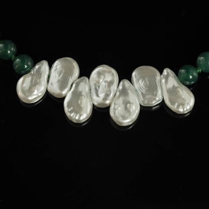 Vintage Pearl Classic Chic Necklace for Ladies