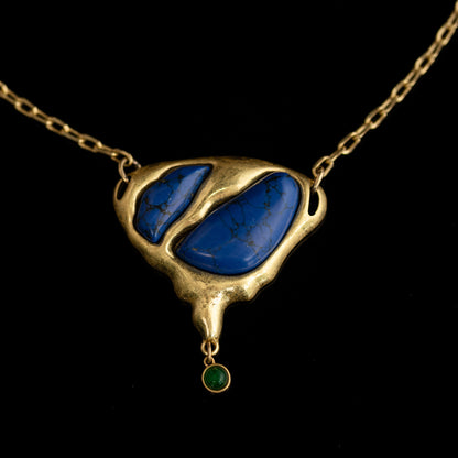 Vintage Natural Stone Heart Refined Necklace Handcrafted Design