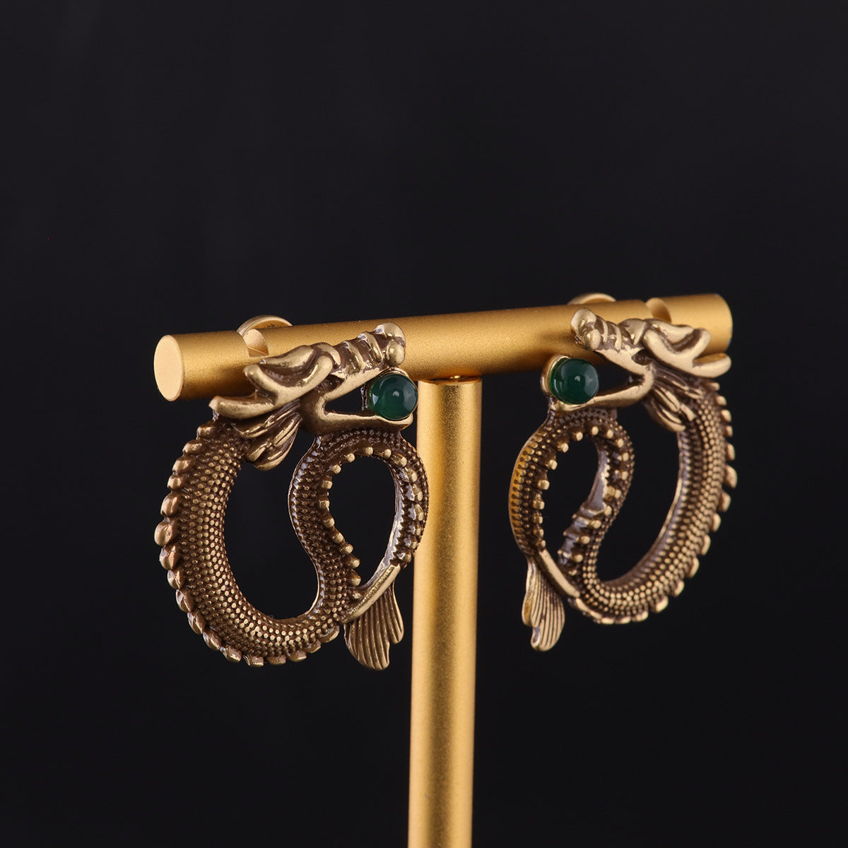 Vintage Artisan Elegant Chic Earrings Handcrafted Design