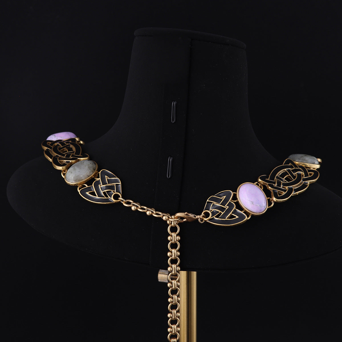 Vintage Enamel Geometric Chic Necklace for Ladies