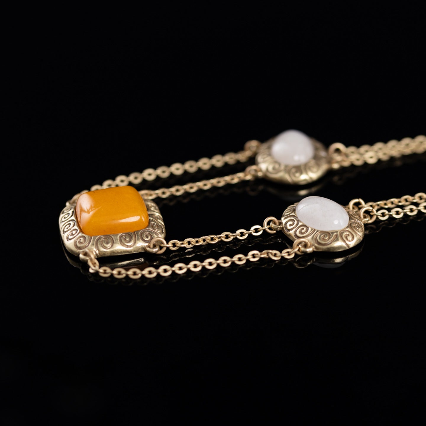Vintage Natural Stone Refined Necklace for Women