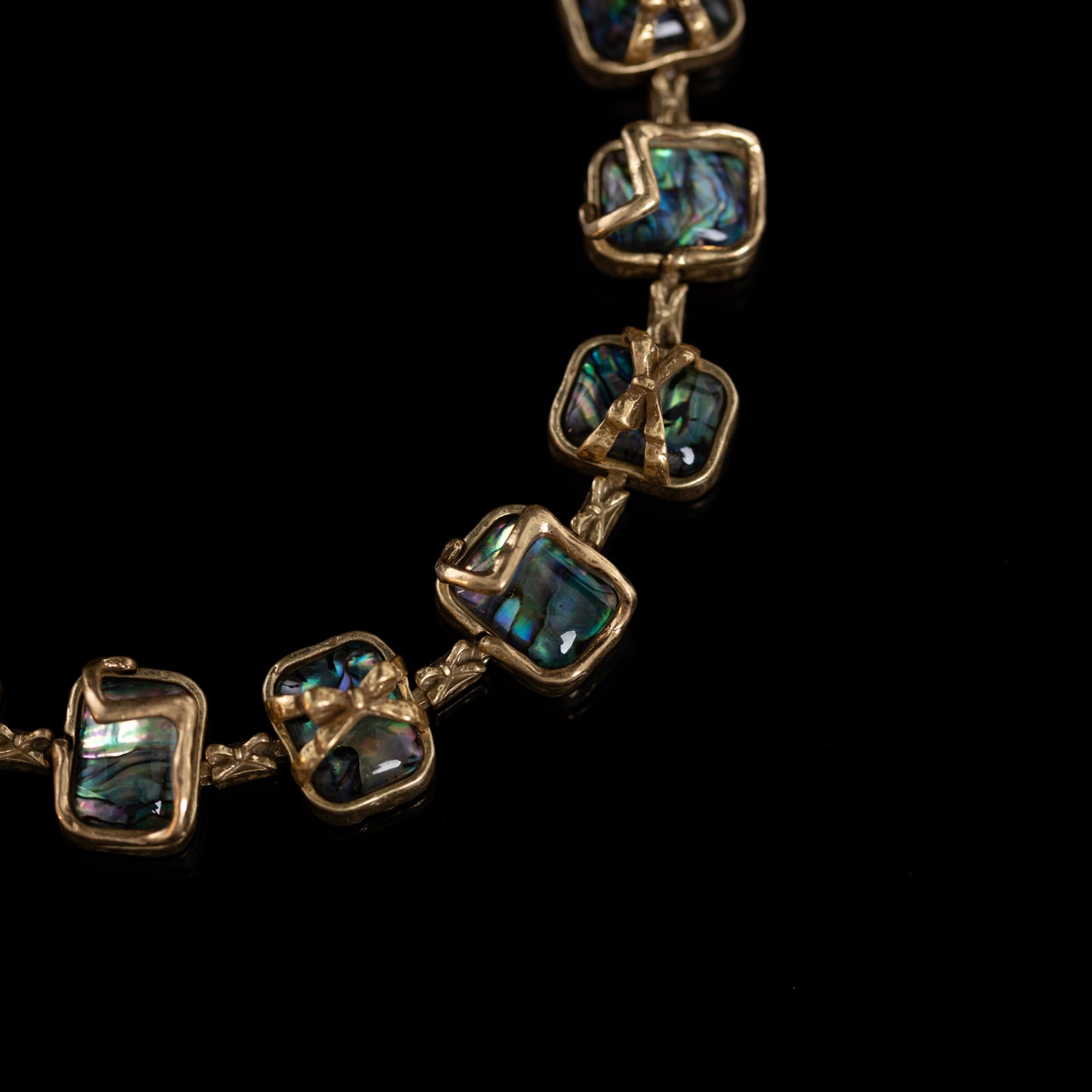 Vintage Geometric Statement Handcrafted Necklace for Ladies