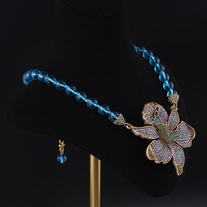Vintage Cubic Zirconia Floral Statement Necklace Timeless Style