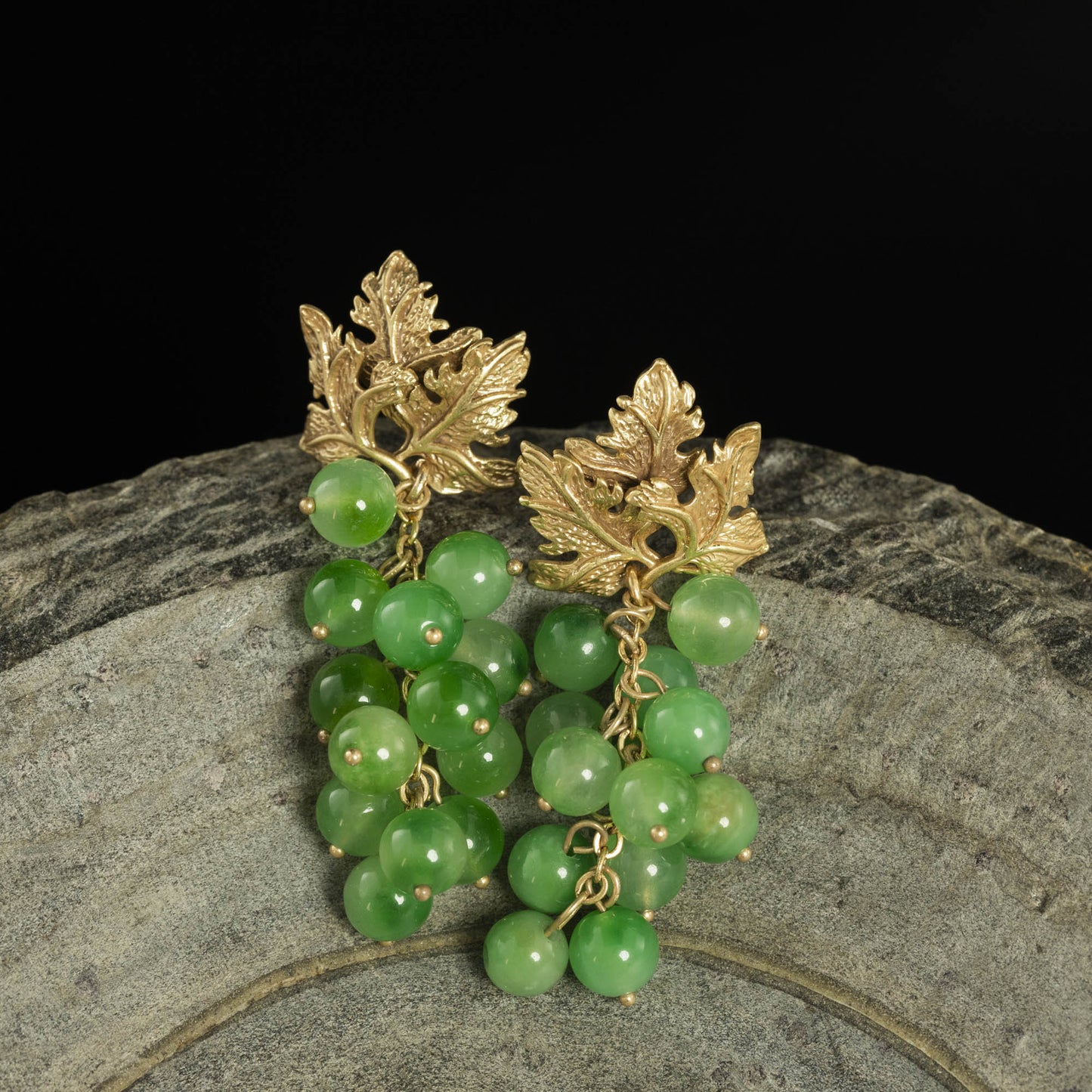 Vintage Agate Chic Handcrafted Earrings for Women