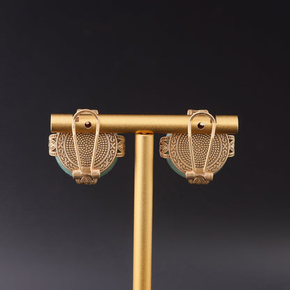 Vintage Artisan Chic Timeless Earrings for Ladies