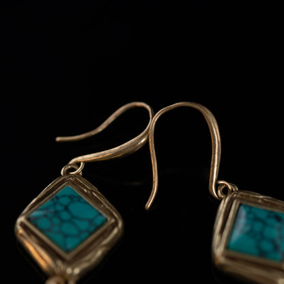 Vintage Refined Handcrafted Timeless Earrings for Ladies