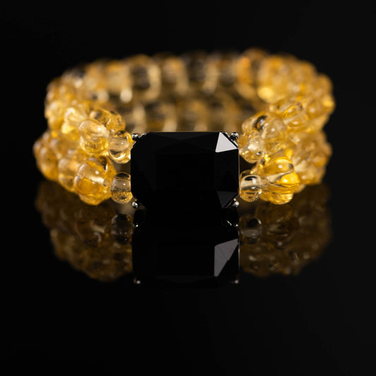 Vintage Star Classic Handcrafted Bracelet for Women