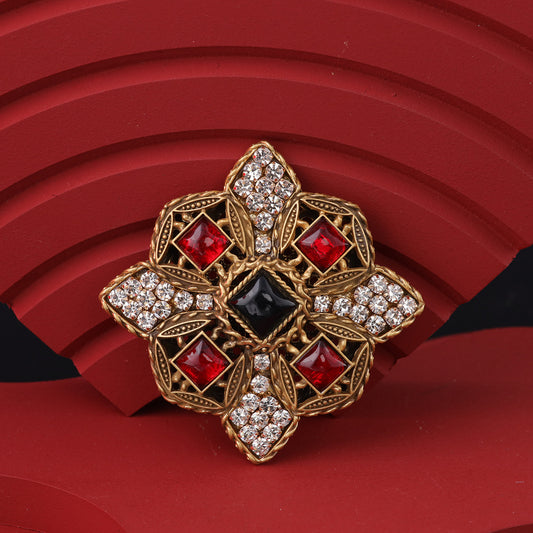 Vintage Geometric Chic Statement Brooches Timeless Style