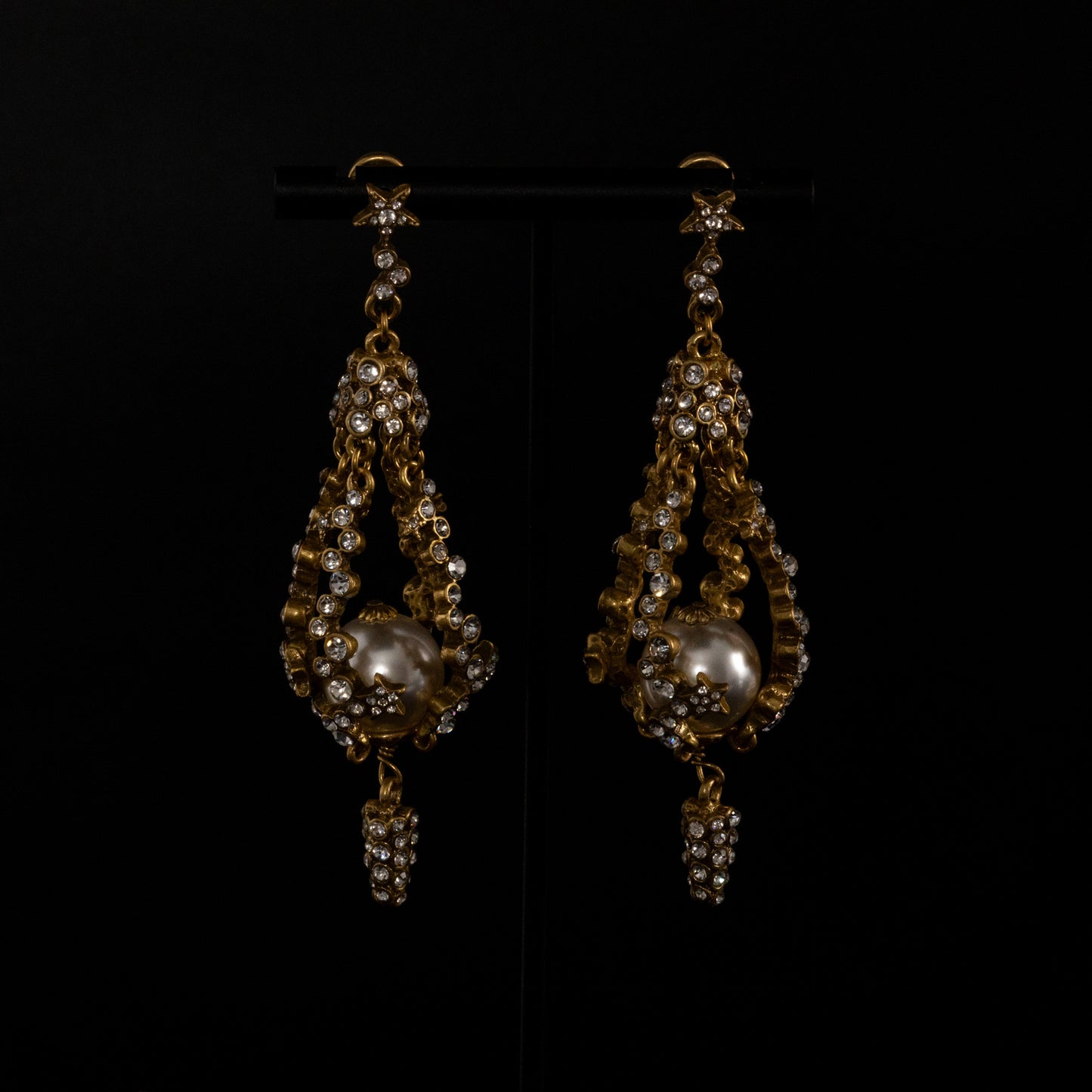Vintage Pearl Statement Elegant Earrings Timeless Style