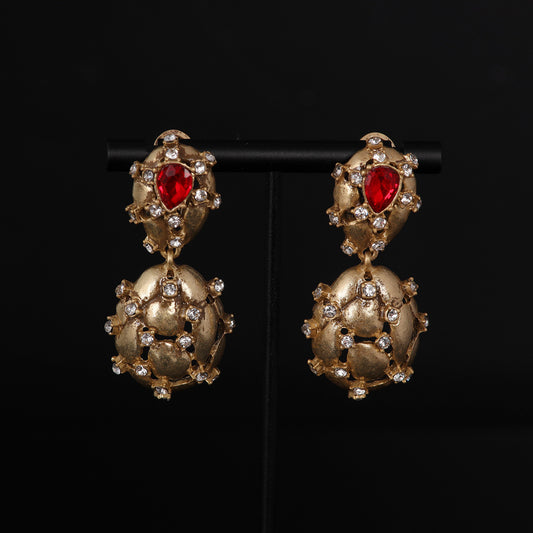 Vintage Crystal Chic Handcrafted Earrings Timeless Style