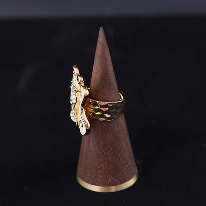 Vintage Enamel Star Chic Open Ring