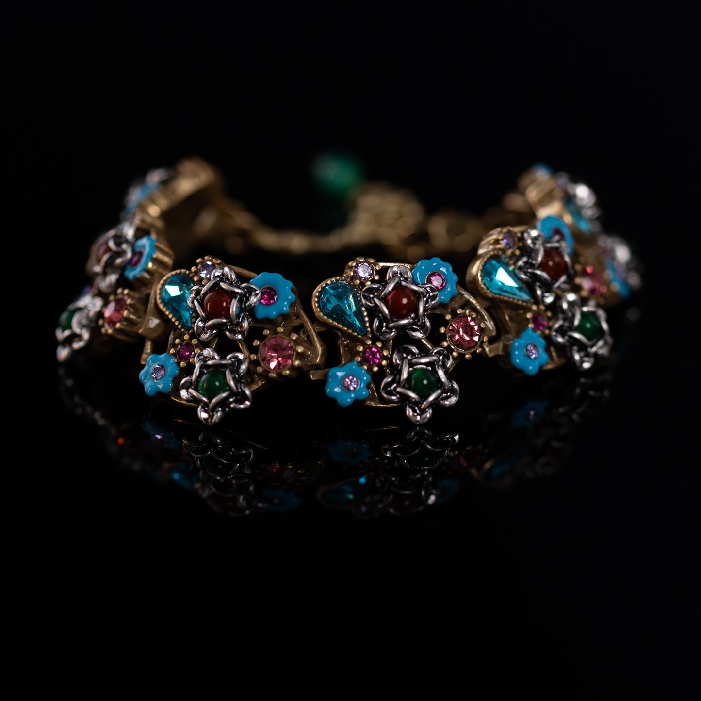 Vintage Floral Artisan Minimalist Bracelet Timeless Style