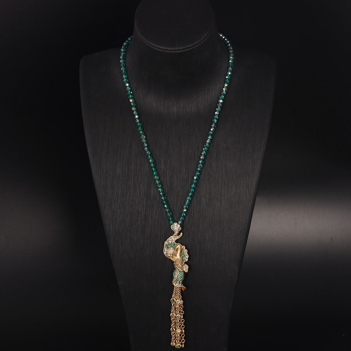 Vintage Crystal Timeless Handcrafted Necklace Handcrafted Design
