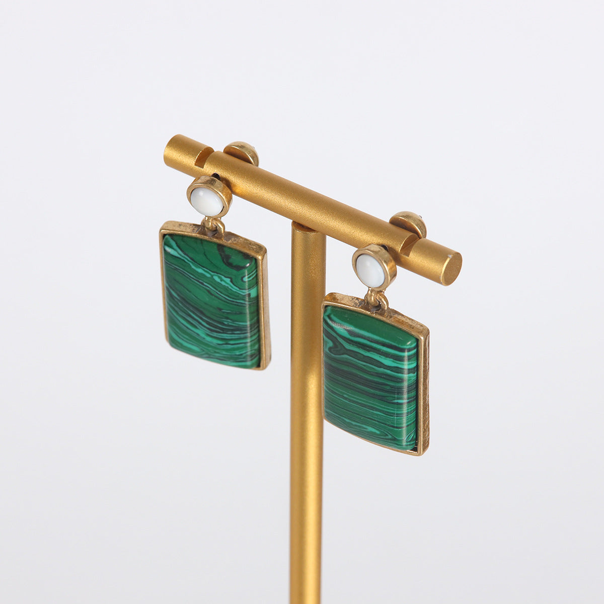 Vintage Timeless Chic Elegant Earrings Timeless Style