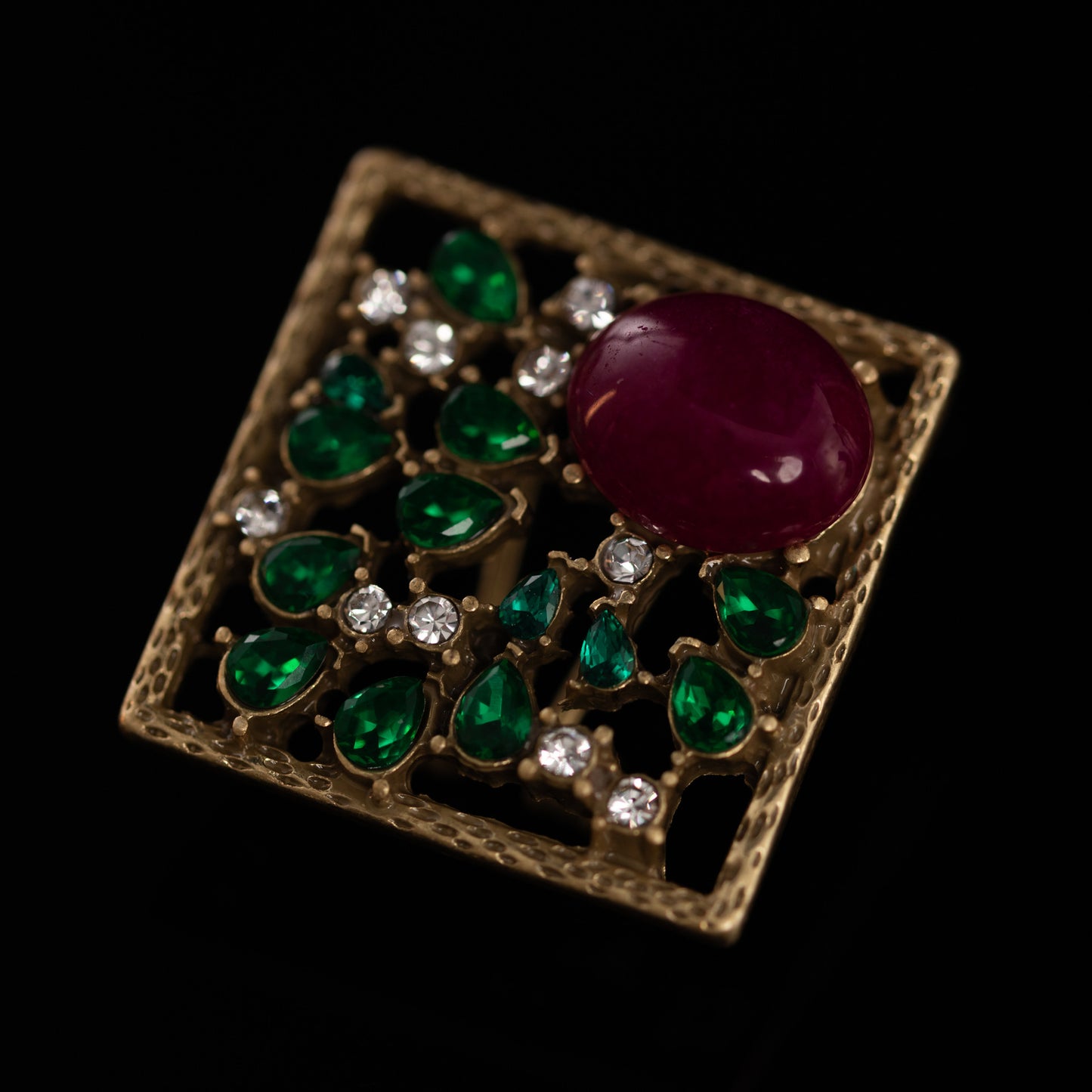 Vintage Crystal Classic Polished Earrings Timeless Style