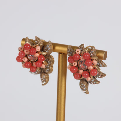 Vintage Petal Elegant Elegant Earrings Handcrafted Design