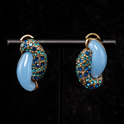 Vintage Moon Refined Chic Earrings for Ladies