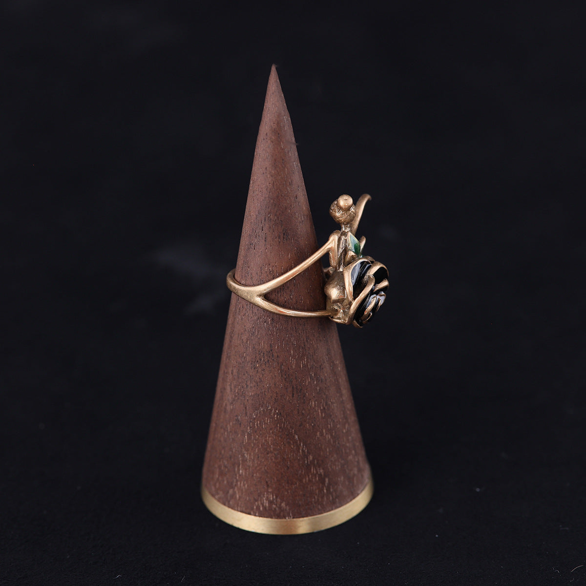 Vintage Artisan Timeless Elegant Open Ring