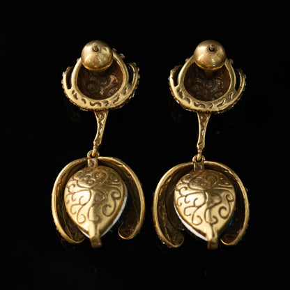 Vintage Chic Classic Refined Earrings for Women