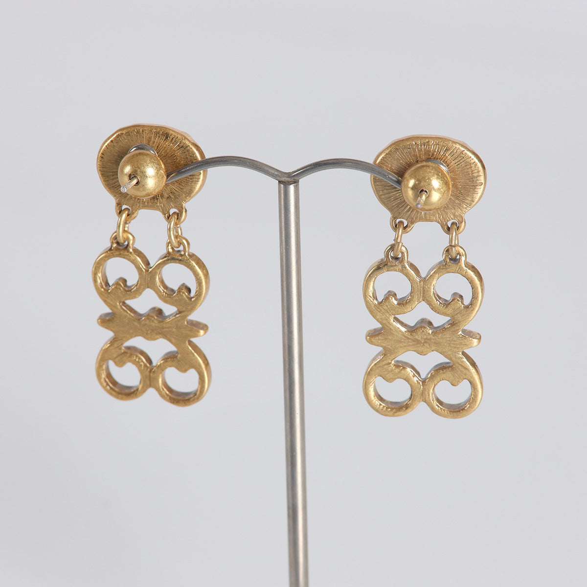 Vintage Geometric Refined Handcrafted Earrings Timeless Style